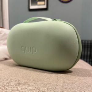 Quip Refresh toiletry bag in mint